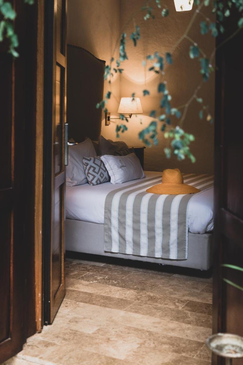 Hotel Boutique Casa Del Arzobispado Cartagena Bagian luar foto