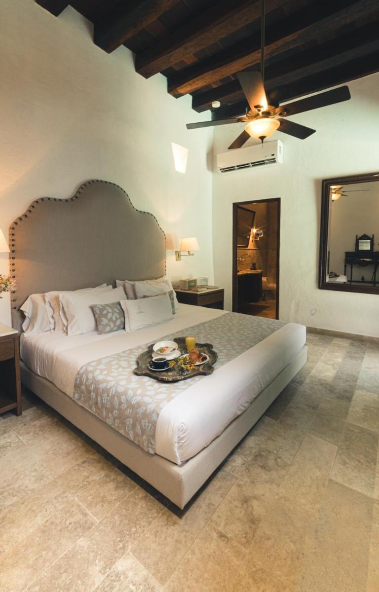 Hotel Boutique Casa Del Arzobispado Cartagena Bagian luar foto