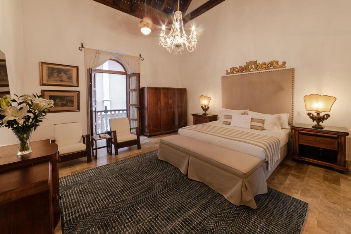 Hotel Boutique Casa Del Arzobispado Cartagena Bagian luar foto